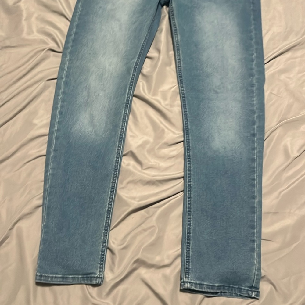 Skinny “Ring Of Fire” Blue jeans